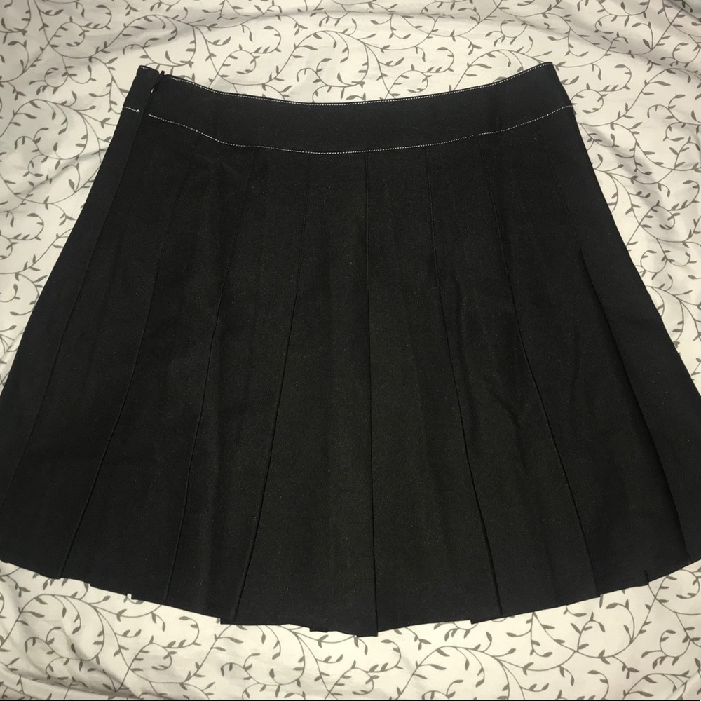 (NEW) Pleated Mini Skirt